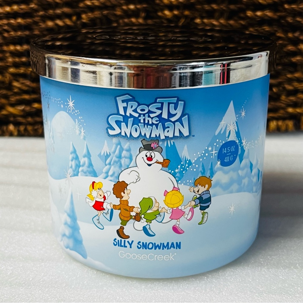 Goose Creek Frosty the Snowman Silly Snowman 3-Wick Candle  Limited Edition